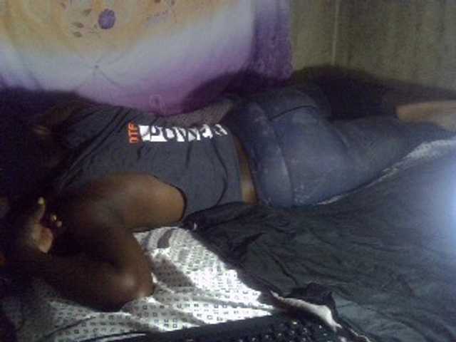 Cute-Viviana's BongaCams show and profile