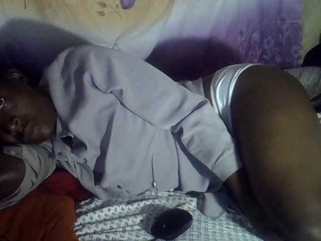 Cute-Viviana's BongaCams show and profile