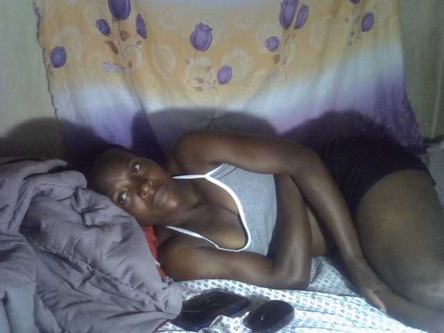 Cute-Viviana's BongaCams show and profile