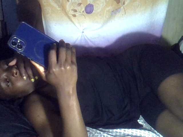 Cute-Viviana's BongaCams show and profile