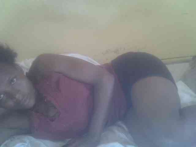Cute-Viviana webcam