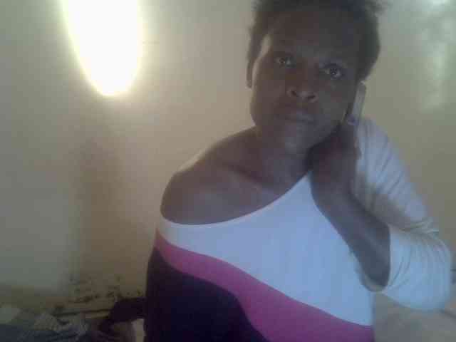 Cute-Viviana webcam
