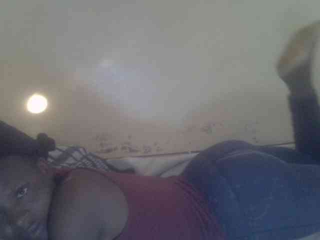 Cute-Viviana webcam
