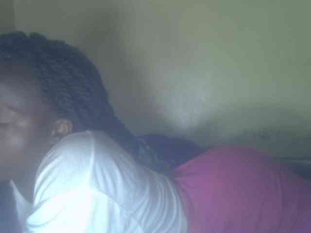 Cute-Viviana webcam