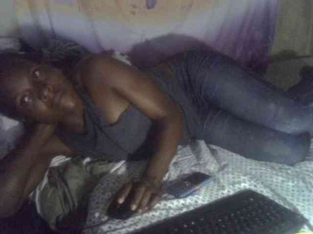 Cute-Viviana webcam