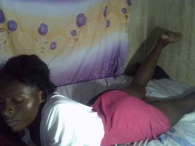 Cute-Viviana webcam