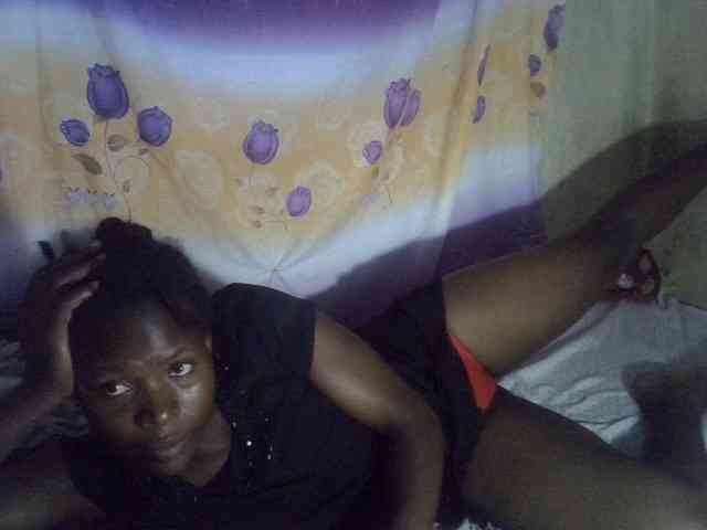 Cute-Viviana webcam