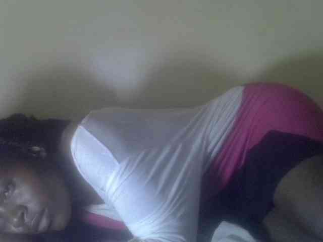Cute-Viviana webcam