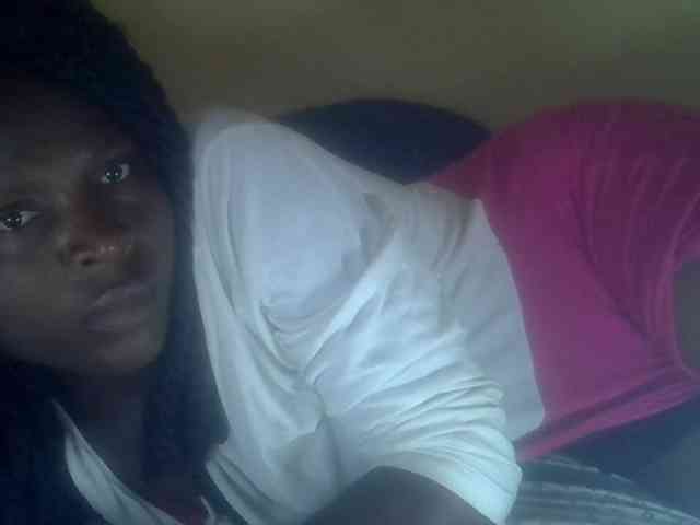 Cute-Viviana webcam