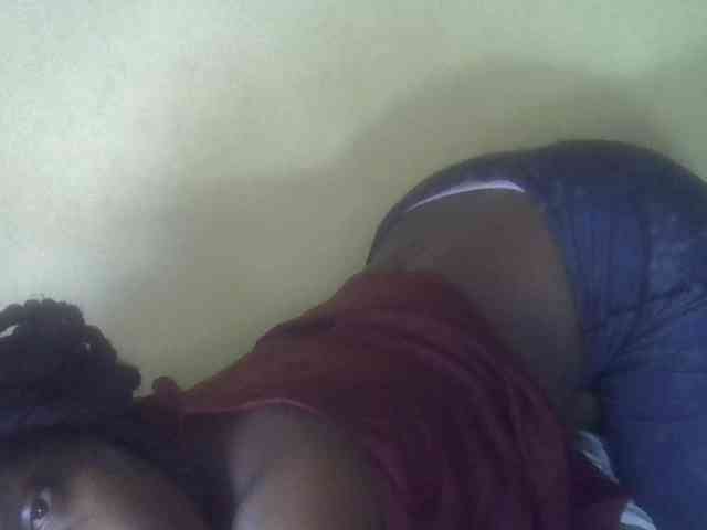 Cute-Viviana webcam