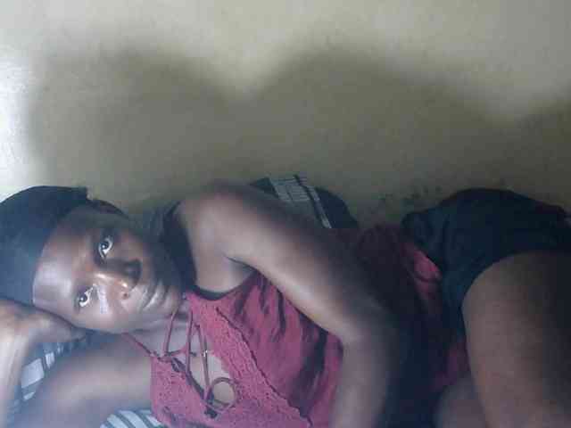 Cute-Viviana webcam