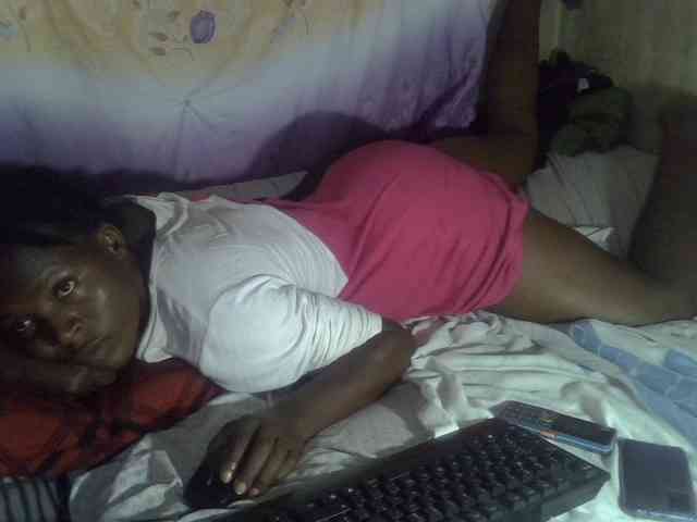 Cute-Viviana webcam