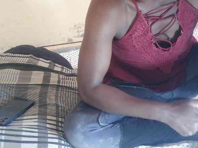 Cute-Viviana webcam
