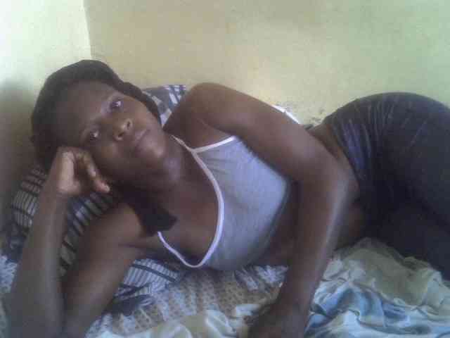Model: Cute-Viviana