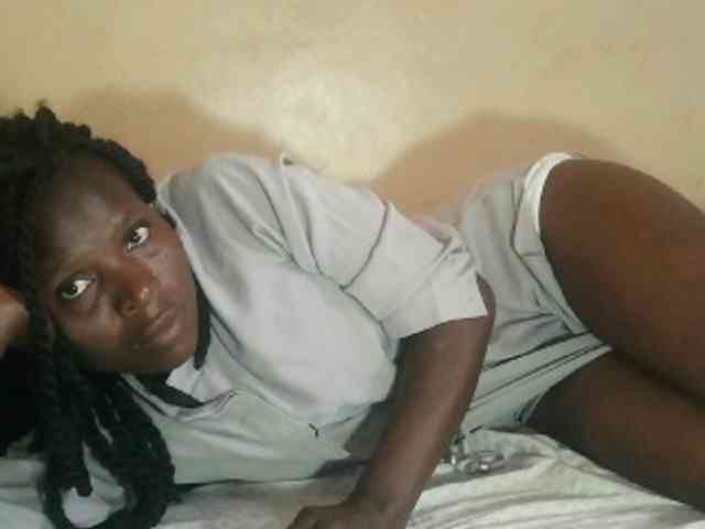 Cute-Viviana webcam
