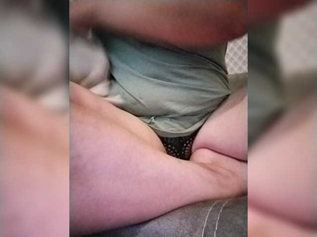 Tata-23 live cam on BongaCams