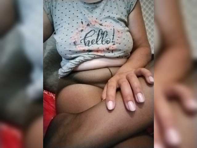 Tata-23 live cam on BongaCams