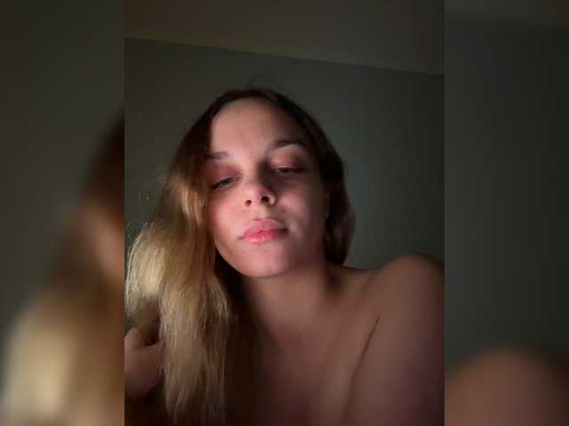 anastaziz live cam on BongaCams