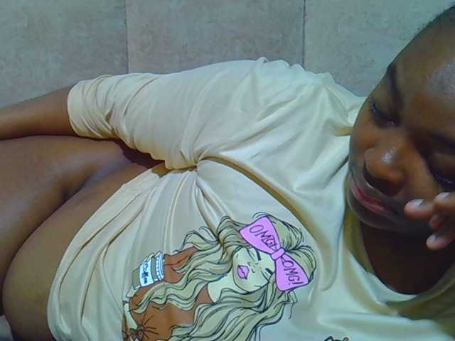 Collegebjxx21 live cam on BongaCams