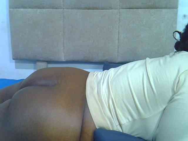 Collegebjxx21 webcam