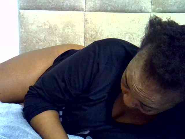 Collegebjxx21 webcam