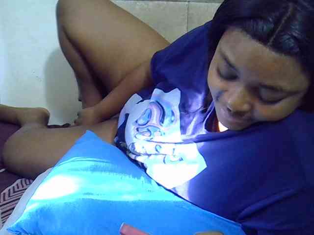 Collegebjxx21 webcam