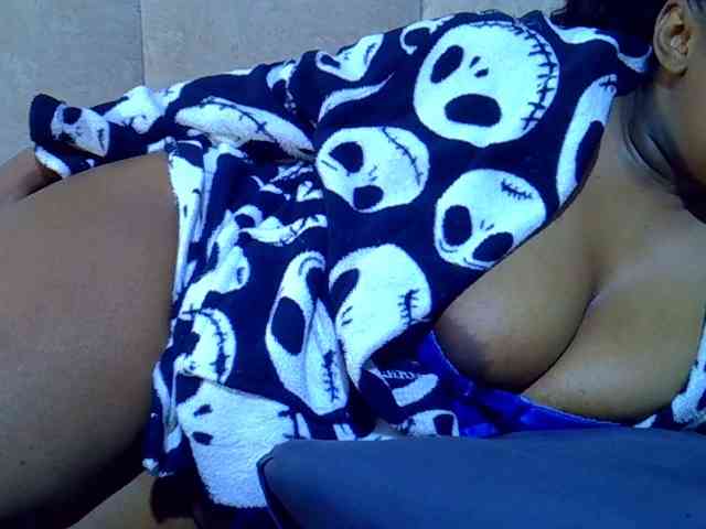 Collegebjxx21 webcam