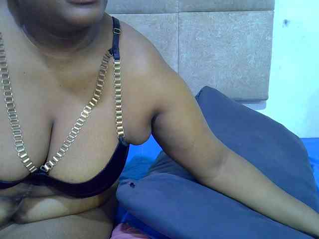 Collegebjxx21 webcam