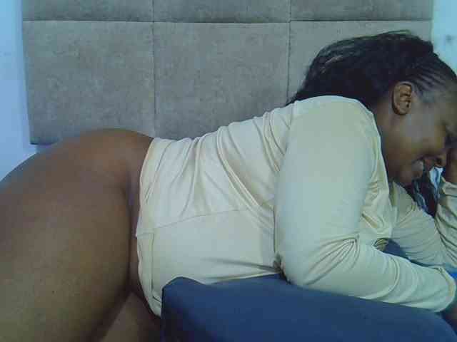 Collegebjxx21 webcam