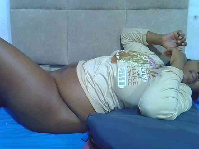 Collegebjxx21 webcam