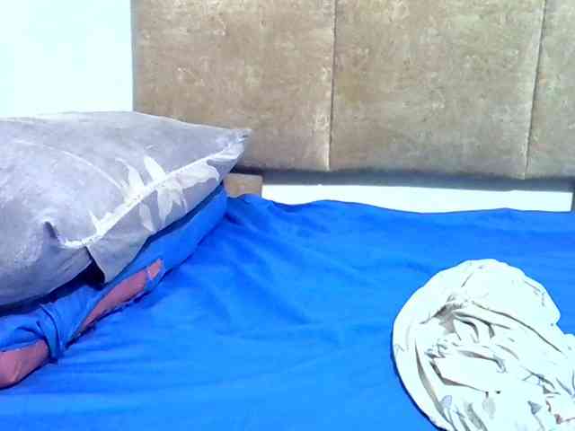 Collegebjxx21 Live Webcam on BongaCams