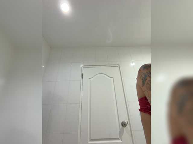 AnaWolmen live webcam show