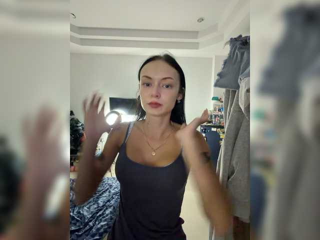 AnaWolmen live cam on BongaCams