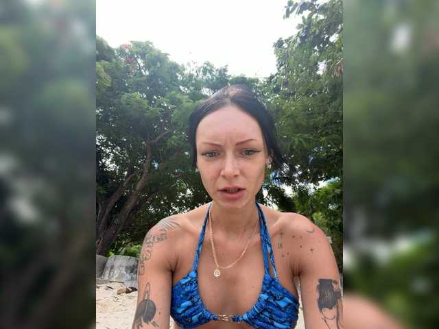 AnaWolmen live webcam show