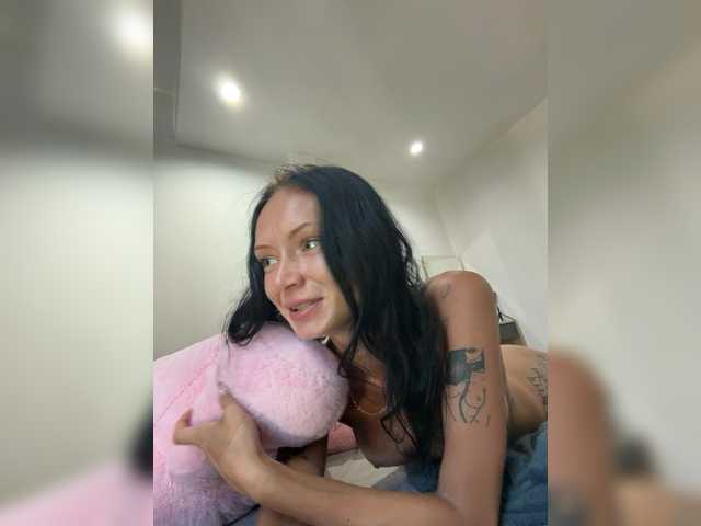 AnaWolmen live webcam show