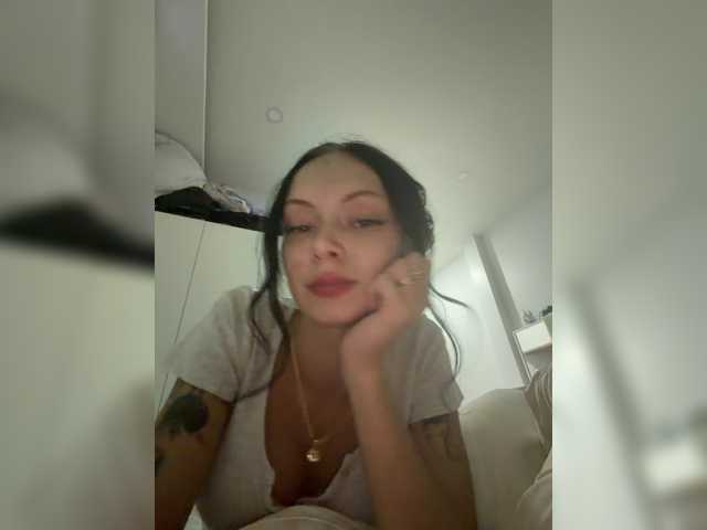 anawolmen cam belle