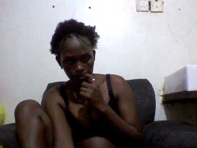 Africanpretty22's BongaCams show and profile