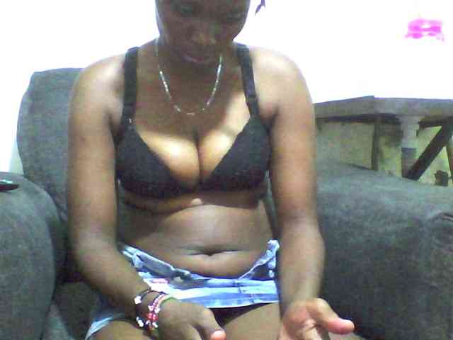 Africanpretty22 webcam