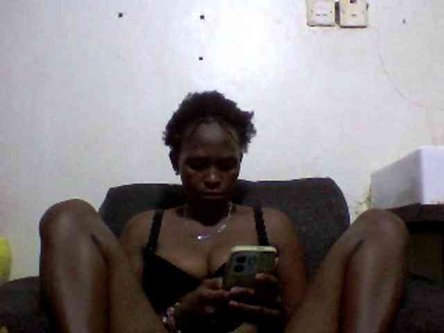 Africanpretty22 webcam