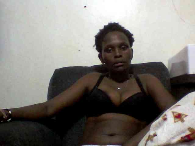Africanpretty22 webcam