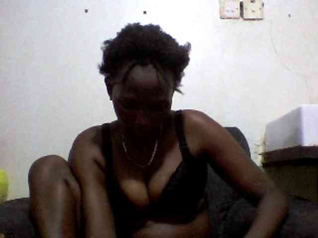 Africanpretty22 webcam