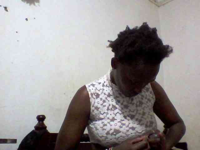 Africanpretty22 webcam