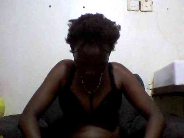 Africanpretty22 webcam