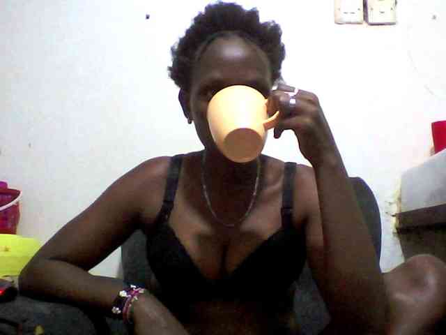 Africanpretty22 webcam