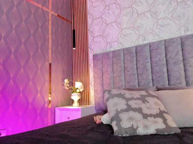 SofiCruz live cam on BongaCams