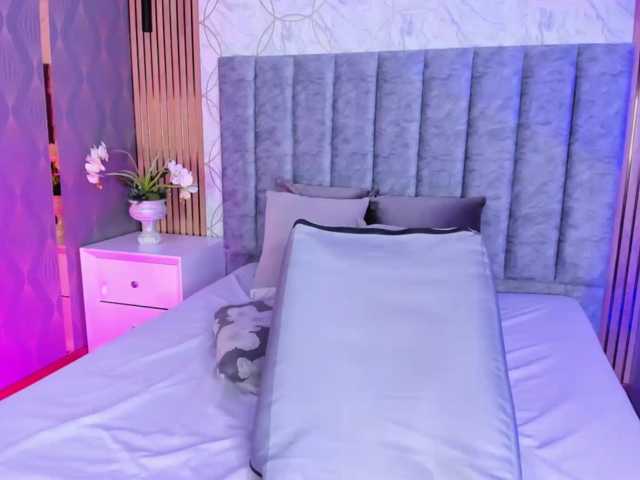 SofiCruz live cam on BongaCams