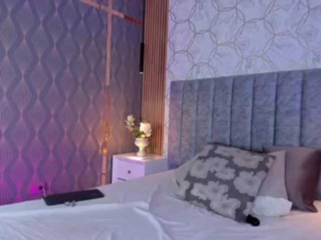 SofiCruz live cam on BongaCams