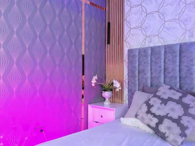 SofiCruz live cam on BongaCams
