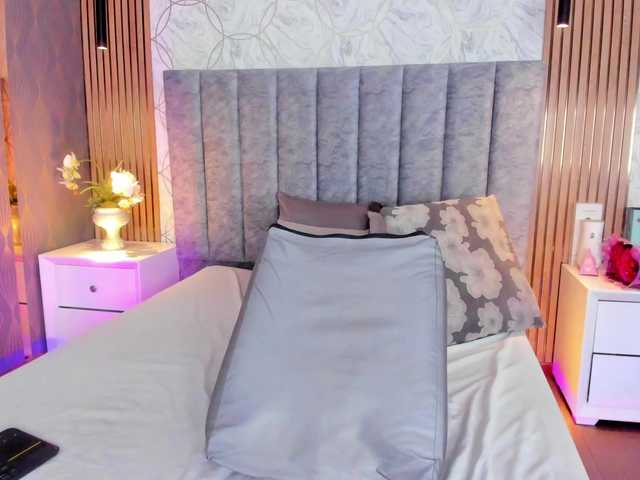 SofiCruz live cam on BongaCams
