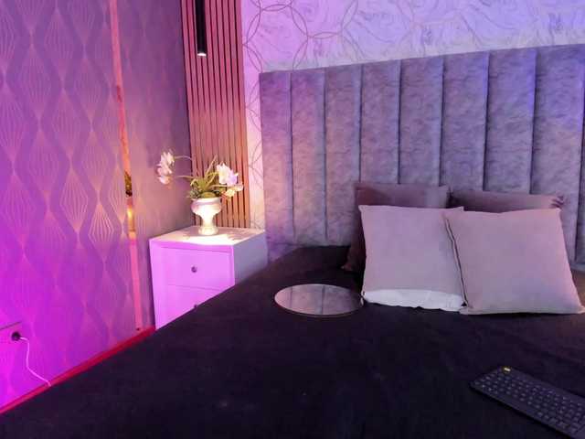 SofiCruz live cam on BongaCams